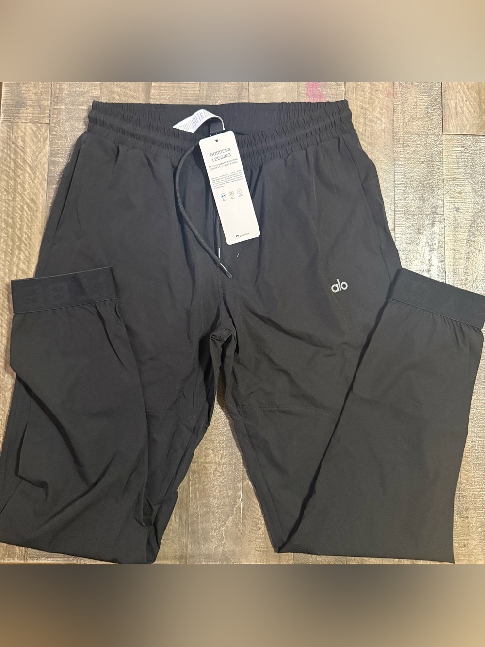 ALO Yoga Black Jogger Pants with Drawcord Waist